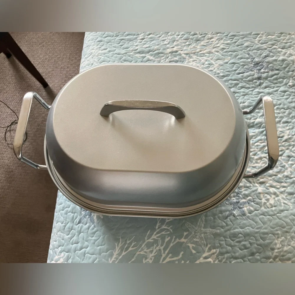 Unbranded deep 2 pc Roaster pan
